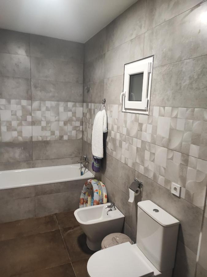 Precioso Bajo Muy Grande A 200 Metros De Playa Apartamento Chipiona Exterior foto