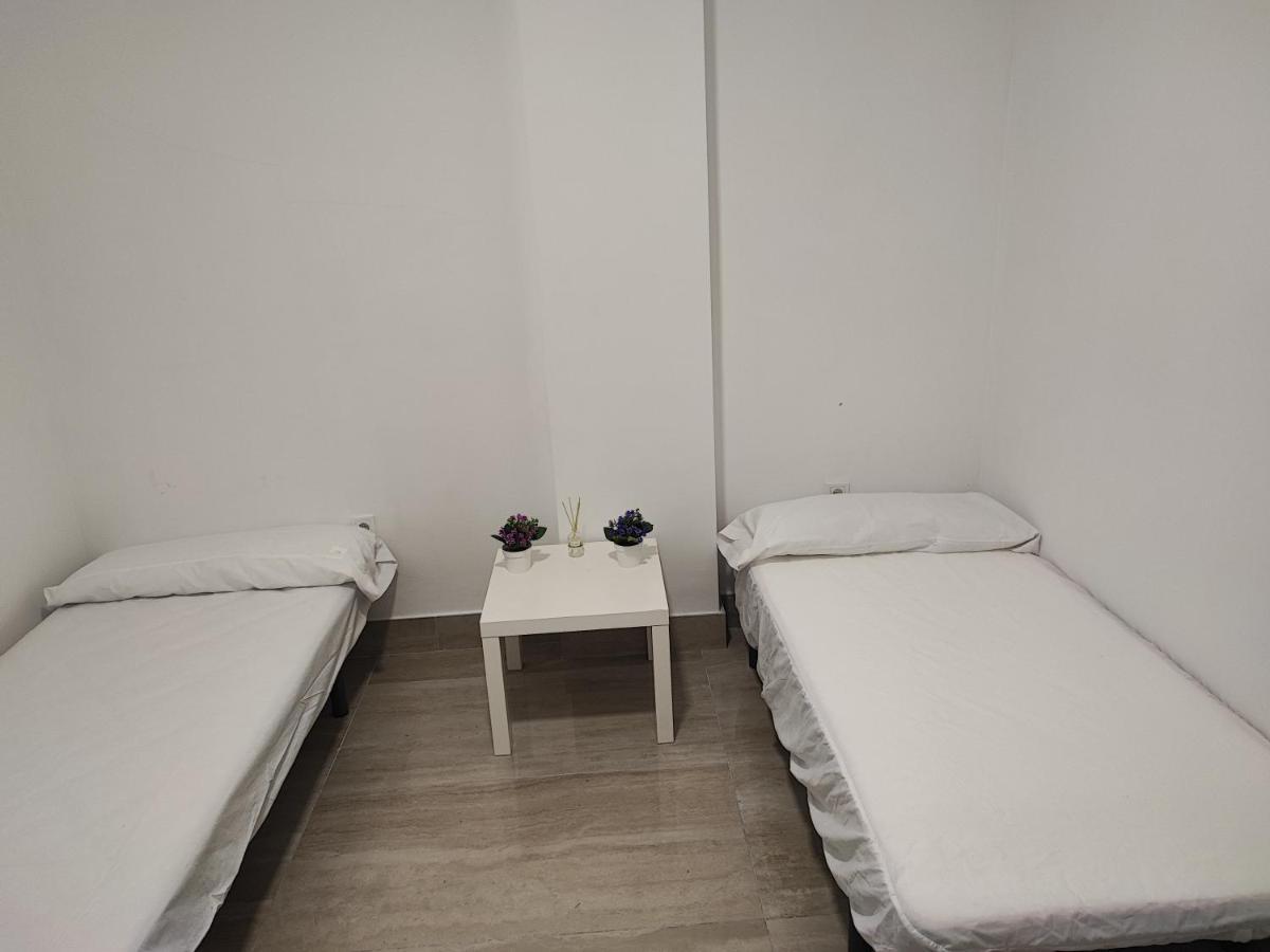 Precioso Bajo Muy Grande A 200 Metros De Playa Apartamento Chipiona Exterior foto