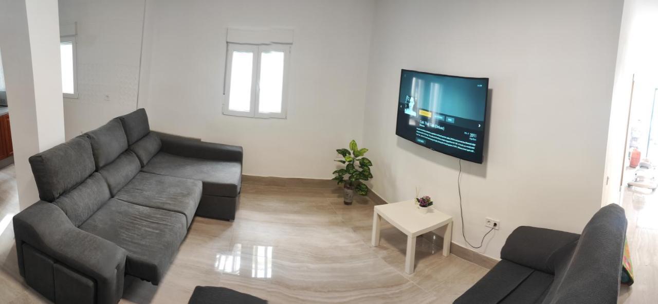 Precioso Bajo Muy Grande A 200 Metros De Playa Apartamento Chipiona Exterior foto